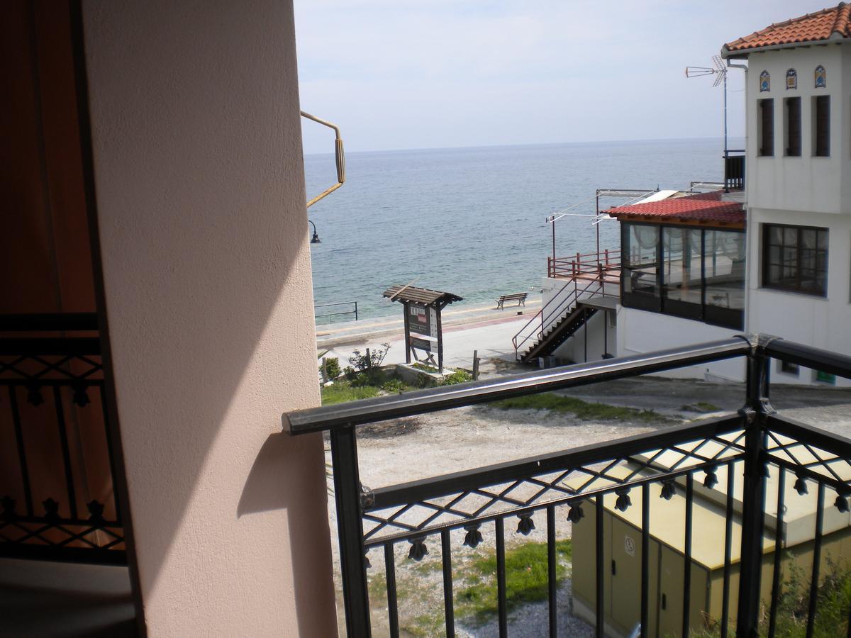 Ενοικιαζόμενα Δωμάτια "Pelion Plaza" Agios Ioannis  Buitenkant foto